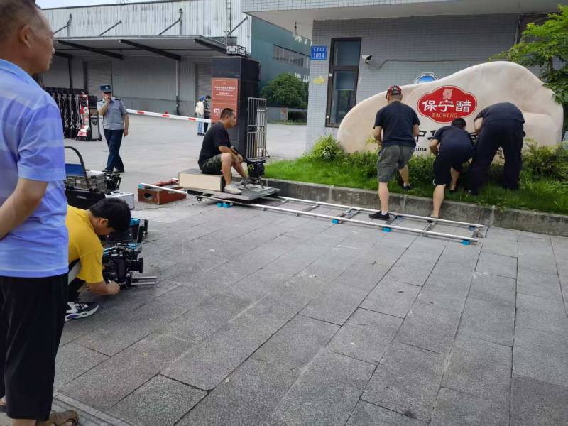 个旧市广告片拍摄公司核心优势：全流程服务，让品牌广告片省心更出彩