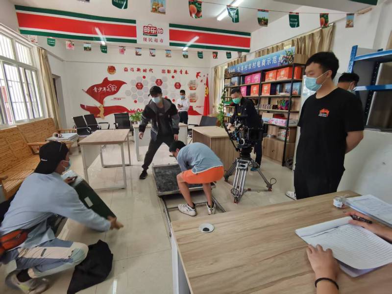 追星女孩心理学分析报告：个旧市广告片拍摄公司揭秘饭圈应援式传播逻辑